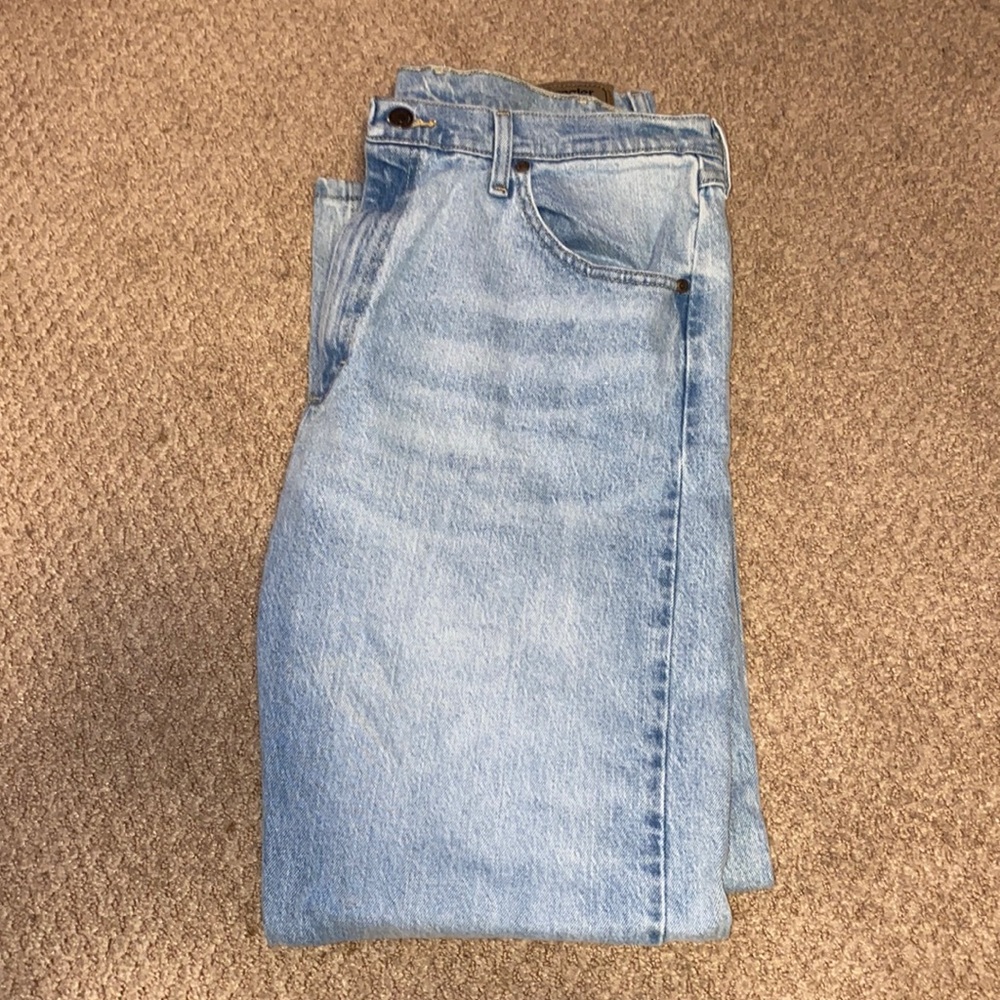 Men’s wrangler jeans
